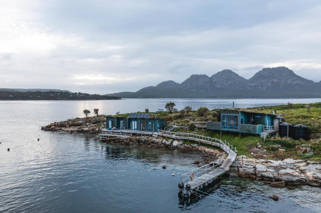 Picnic Island Hotel Coles Bay Exterior photo